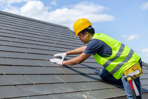 Best Best Roofing Contractors  in Fox Crossing, WI